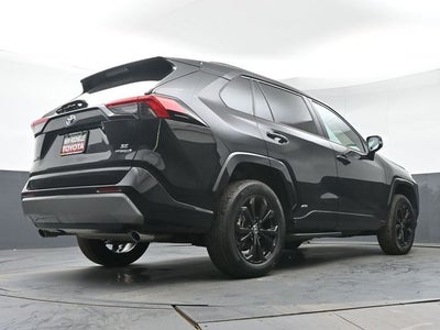2024 Toyota RAV4 Hybrid SE