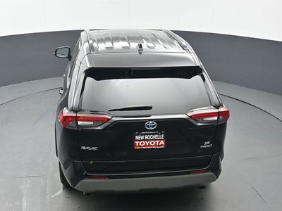 2024 Toyota RAV4 Hybrid SE