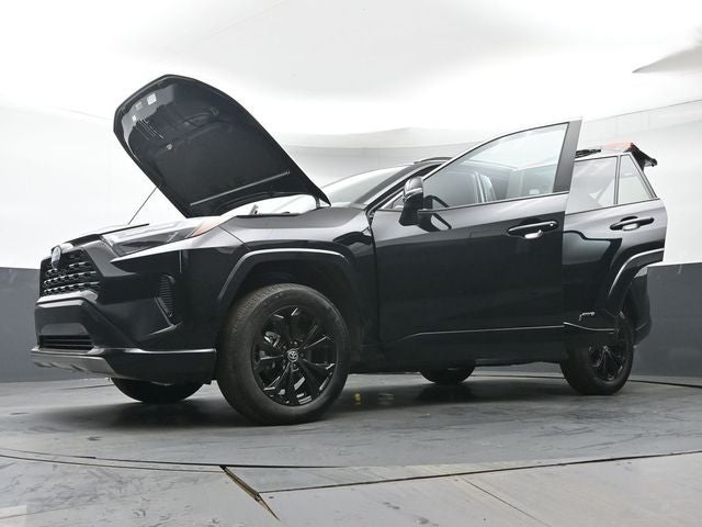 2024 Toyota RAV4 Hybrid SE