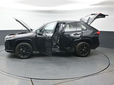 2024 Toyota RAV4 Hybrid SE