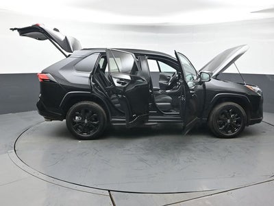 2024 Toyota RAV4 Hybrid SE