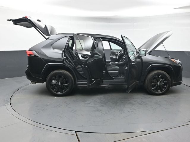 2024 Toyota RAV4 Hybrid SE