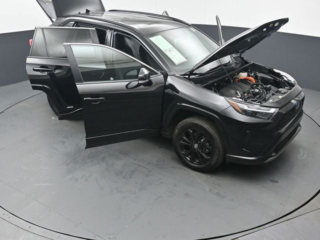 2024 Toyota RAV4 Hybrid SE