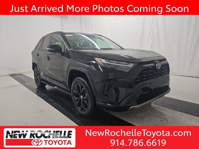2024 Toyota RAV4 Hybrid SE