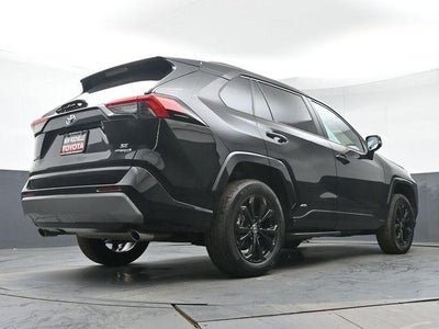 2024 Toyota RAV4 Hybrid SE