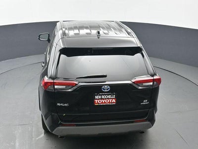 2024 Toyota RAV4 Hybrid SE