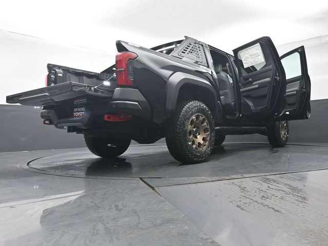 2025 Toyota Tacoma Hybrid Trailhunter