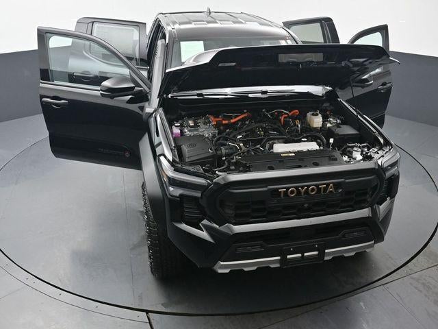 2025 Toyota Tacoma Hybrid Trailhunter