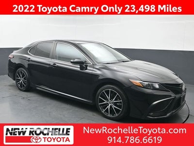 2022 Toyota Camry SE