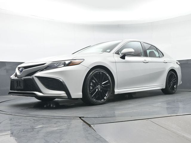 2024 Toyota Camry Hybrid XSE
