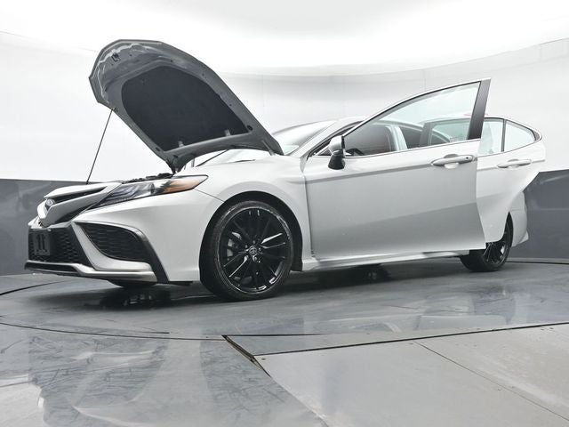 2024 Toyota Camry Hybrid XSE