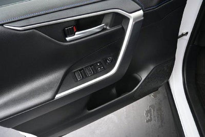 2025 Toyota RAV4 Hybrid XSE
