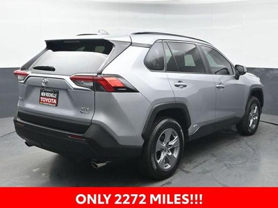 2025 Toyota RAV4 Hybrid XLE