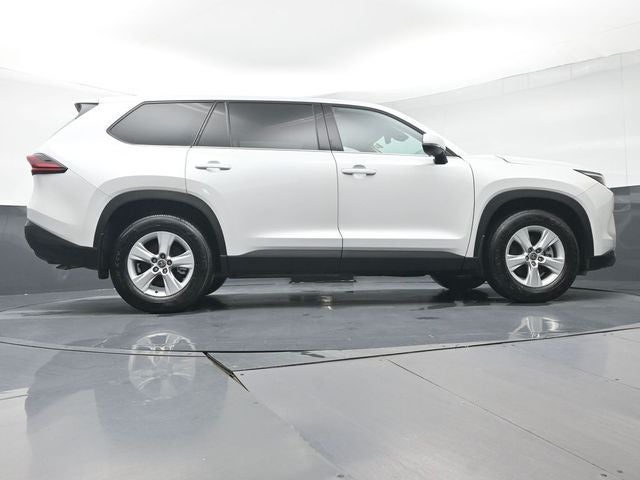 2025 Toyota Grand Highlander LE