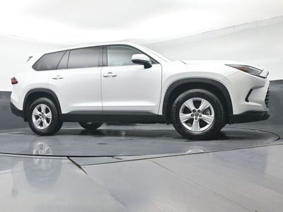 2025 Toyota Grand Highlander LE