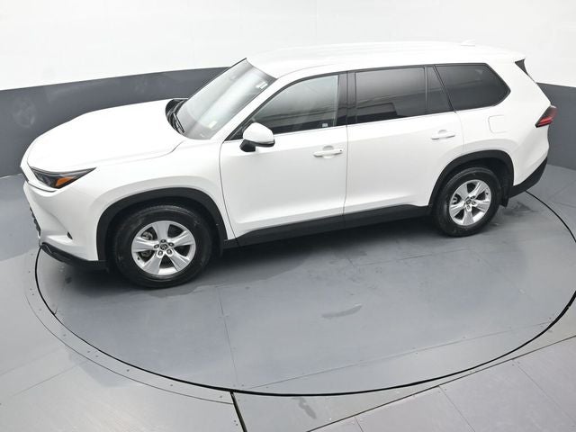 2025 Toyota Grand Highlander LE