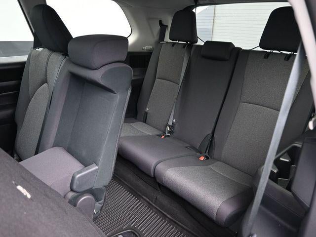 2025 Toyota Grand Highlander LE