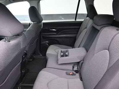 2025 Toyota Grand Highlander LE