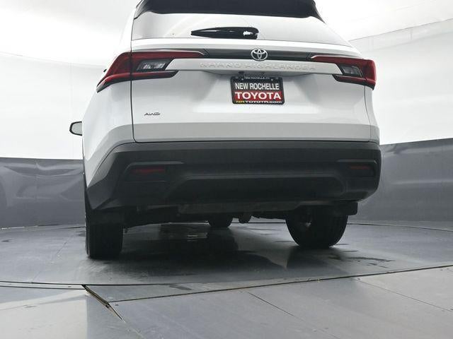 2025 Toyota Grand Highlander LE