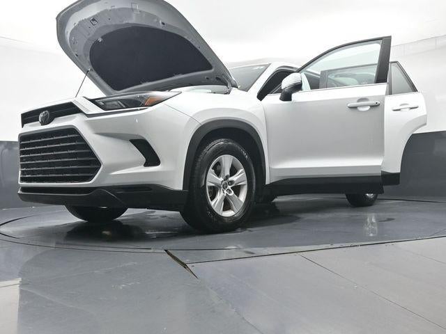 2025 Toyota Grand Highlander LE