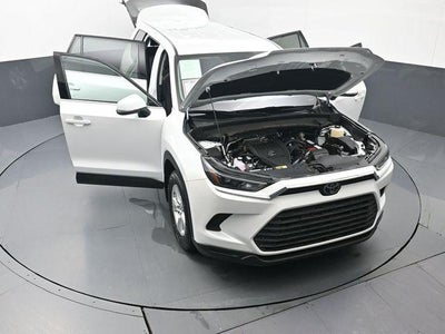 2025 Toyota Grand Highlander LE