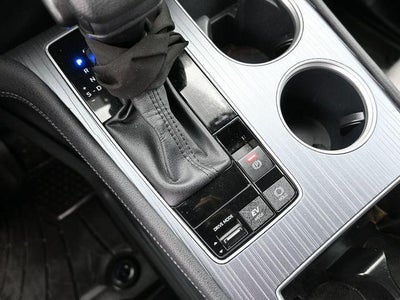 2025 Toyota Sienna LE 8 Passenger