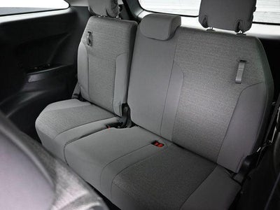 2025 Toyota Sienna LE 8 Passenger