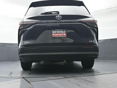 2025 Toyota Sienna LE 8 Passenger