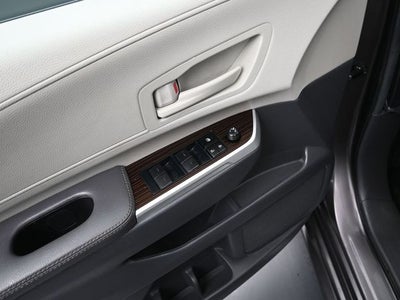 2024 Toyota Sienna LE 8 Passenger