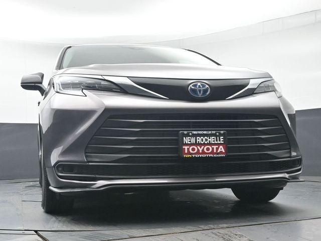 2024 Toyota Sienna LE 8 Passenger