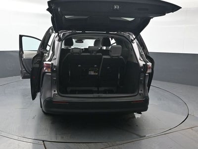 2024 Toyota Sienna LE 8 Passenger