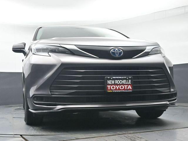 2024 Toyota Sienna LE 8 Passenger