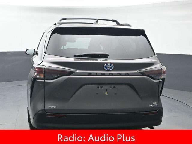 2024 Toyota Sienna LE 8 Passenger