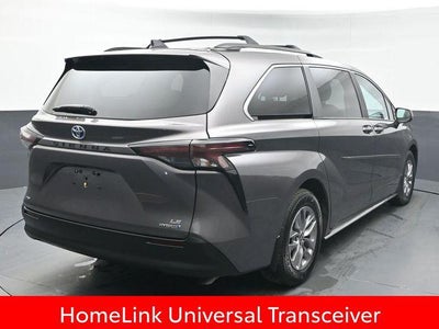 2024 Toyota Sienna LE 8 Passenger