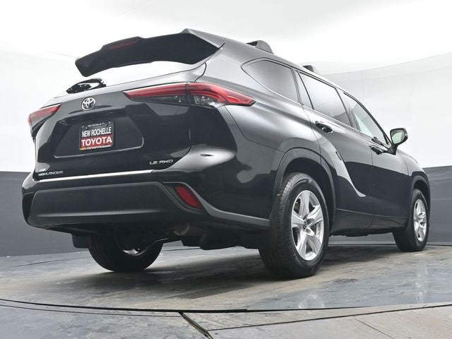 2022 Toyota Highlander LE