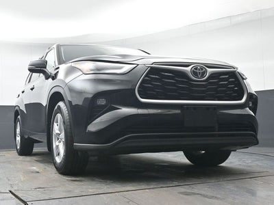 2022 Toyota Highlander LE