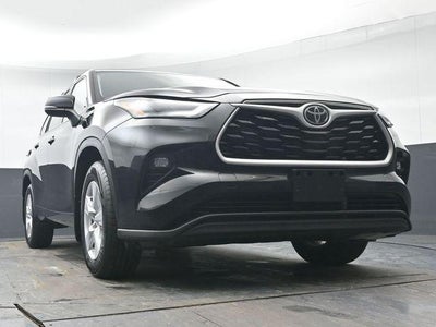 2022 Toyota Highlander LE