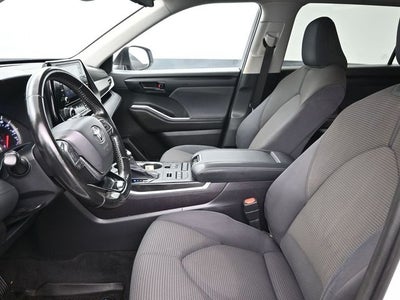 2021 Toyota Highlander LE