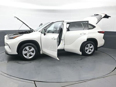 2021 Toyota Highlander LE