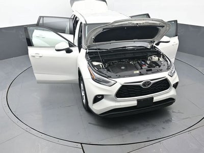 2021 Toyota Highlander LE