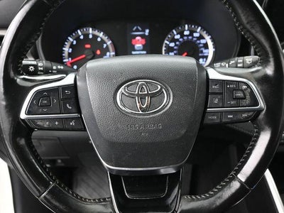 2021 Toyota Highlander LE