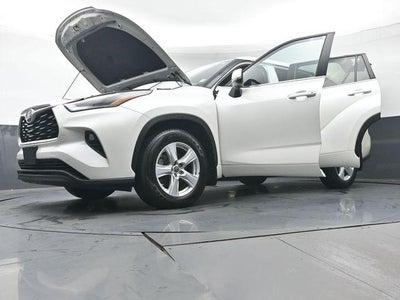 2021 Toyota Highlander LE