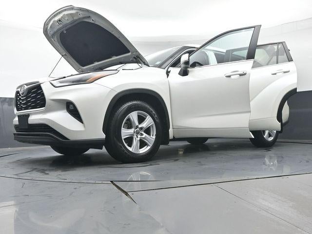 2021 Toyota Highlander LE