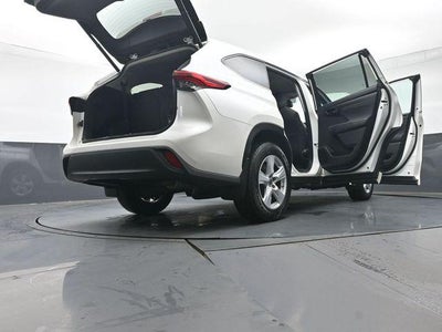 2021 Toyota Highlander LE