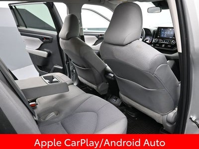 2022 Toyota Highlander LE