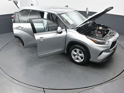 2022 Toyota Highlander LE