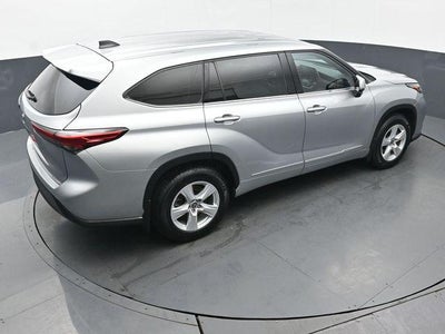 2022 Toyota Highlander LE