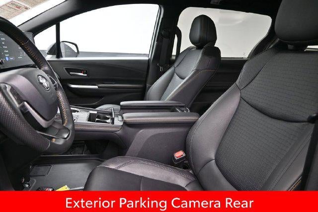 2025 Toyota Sienna Woodland Edition 7 Passenger