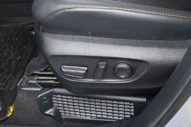 2025 Toyota Sienna Woodland Edition 7 Passenger