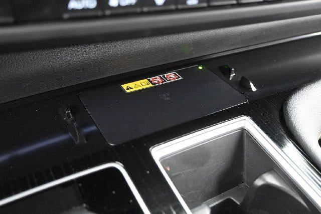 2025 Toyota Sienna Woodland Edition 7 Passenger